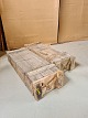 2 Ammunitions-kasser Kr. 700,-
