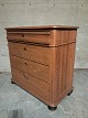 Kommode Kr. 1750,-